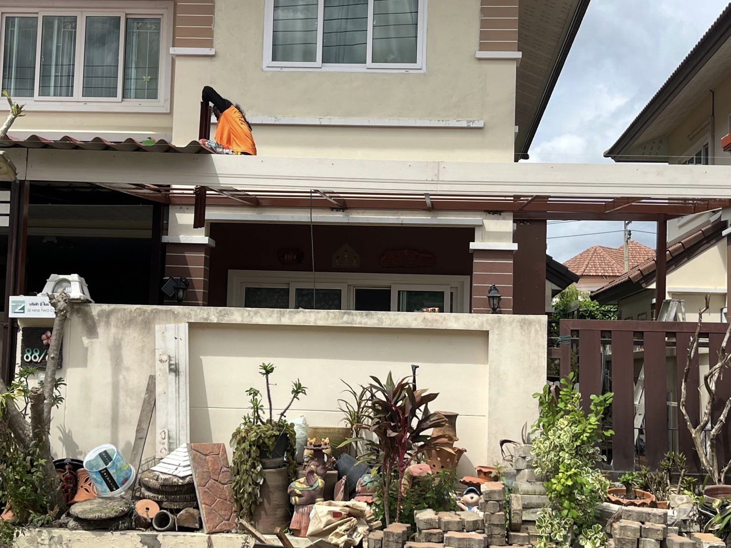 2 - https://ช่างชาญรับต่อเติมบ้าน.com | รับสร้างบ้าน รับเหมาต่อเติม รับซ่อมแซมบ้านและอาคาร ทาสีอาคาร ซ่อมหลังคาบ้าน ทำกันสาด ปูกระเบื้อง ทำฝ้า ประตูม้วน ประปา (ครบวงจร)