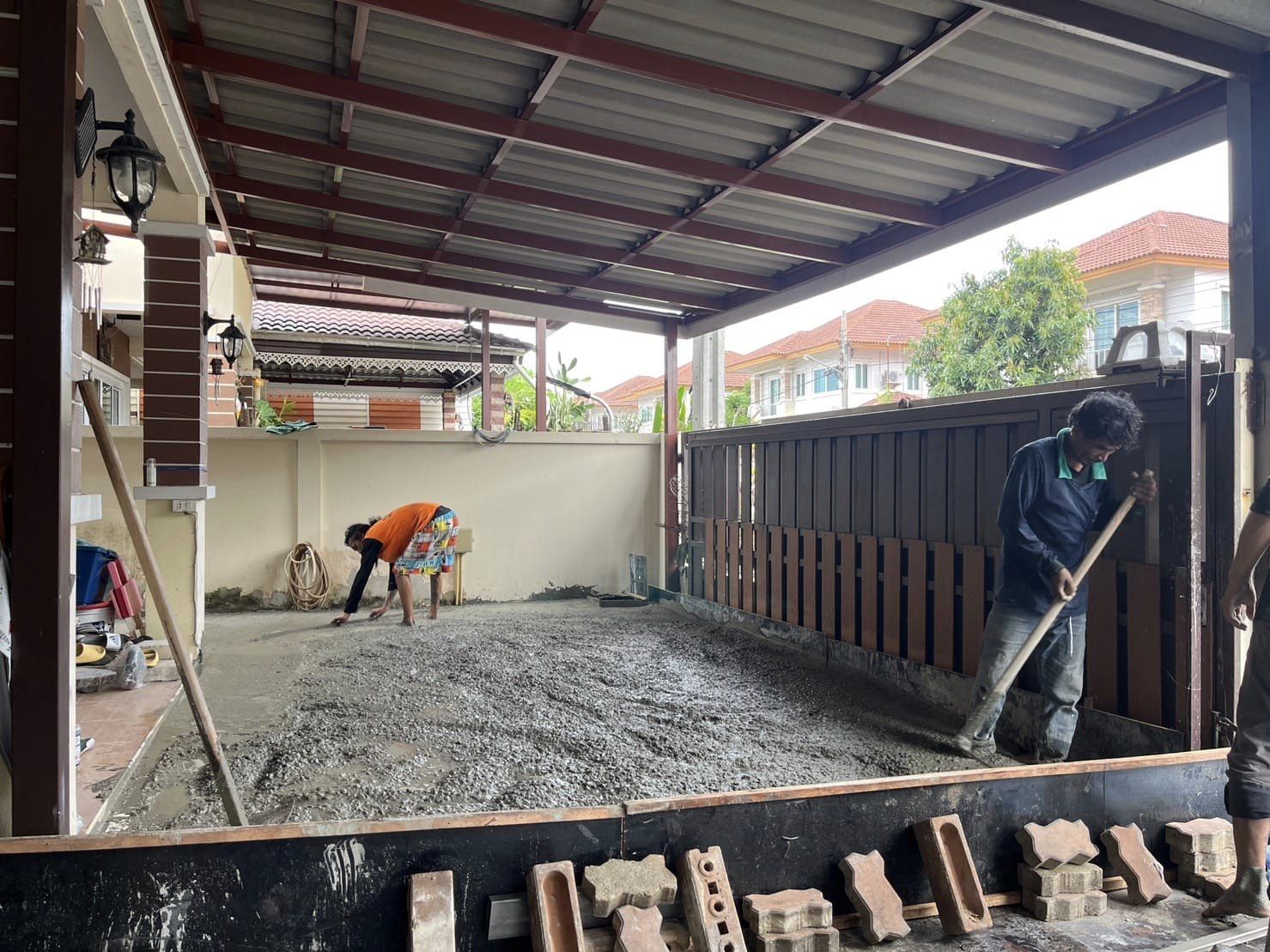 5 - https://ช่างชาญรับต่อเติมบ้าน.com | รับสร้างบ้าน รับเหมาต่อเติม รับซ่อมแซมบ้านและอาคาร ทาสีอาคาร ซ่อมหลังคาบ้าน ทำกันสาด ปูกระเบื้อง ทำฝ้า ประตูม้วน ประปา (ครบวงจร)